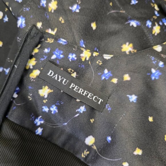 Dayu Effect Floral long sleeves dress - Picture 5 of 6